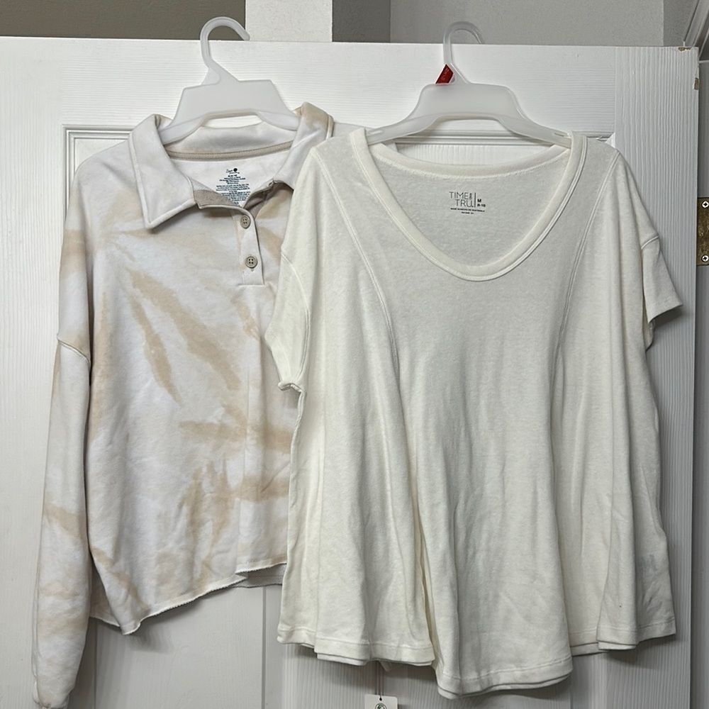 Time and Tru Women's Seamed T-Shirt Size M